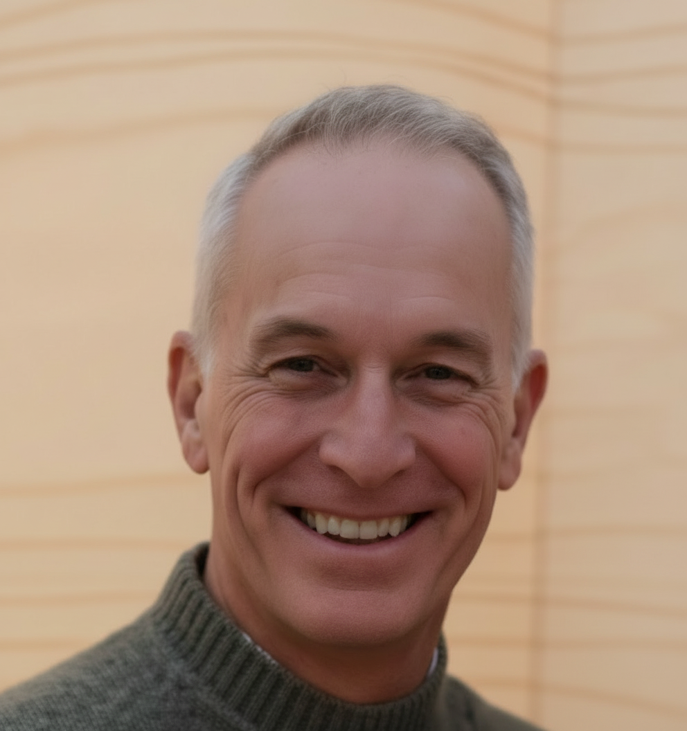 Marcos Colebrook Santamaría